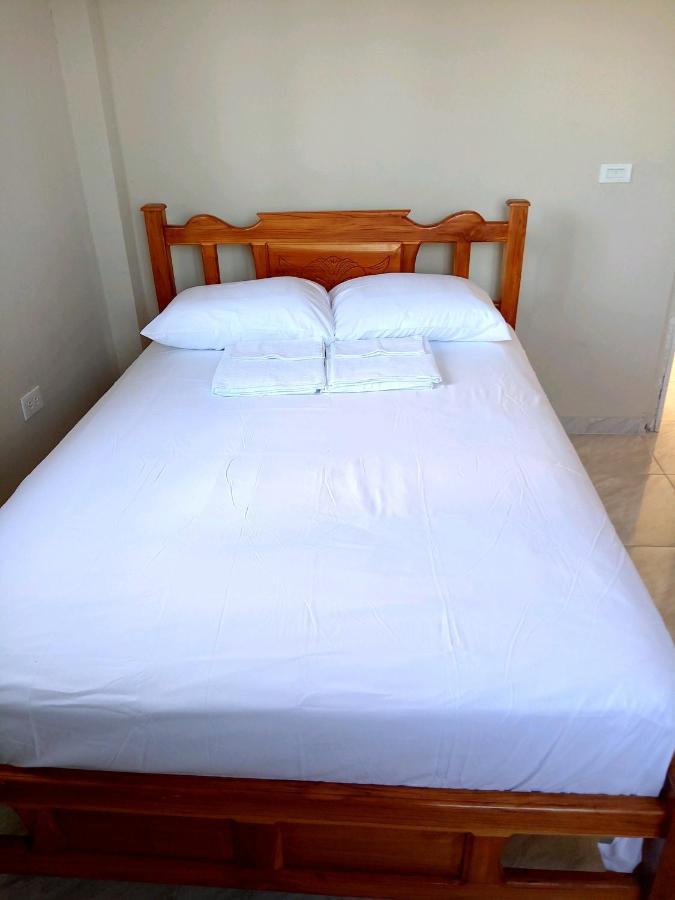Habitacion Privada A 8 Minutos Del Aeropuerto Tocumen Apartment Tapia Numero Dos Luaran gambar